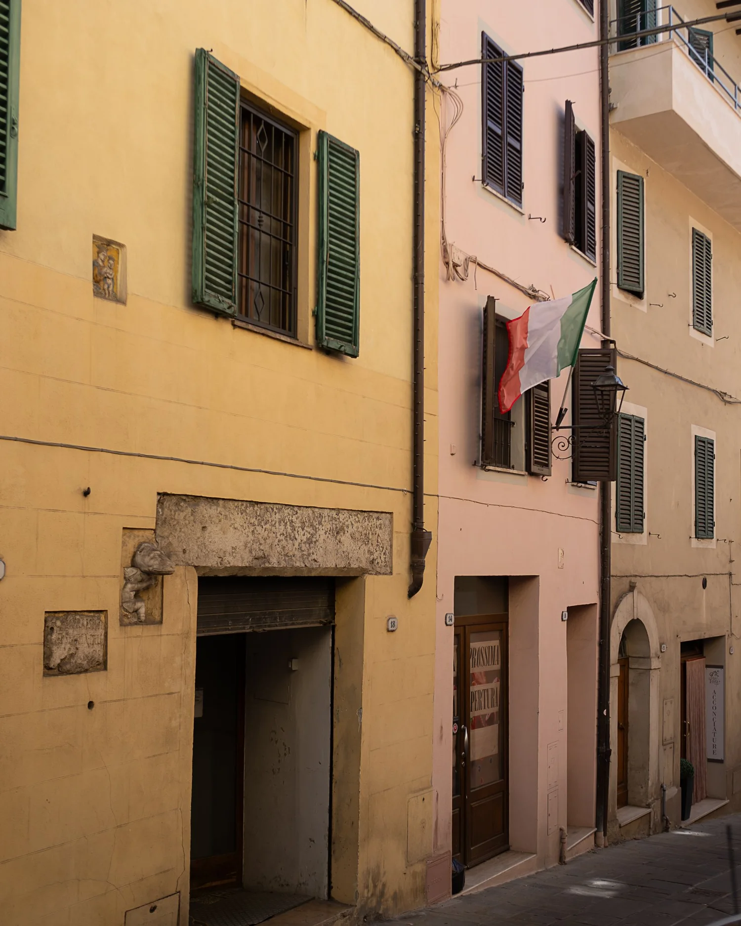A quiet street in an Umbrian village