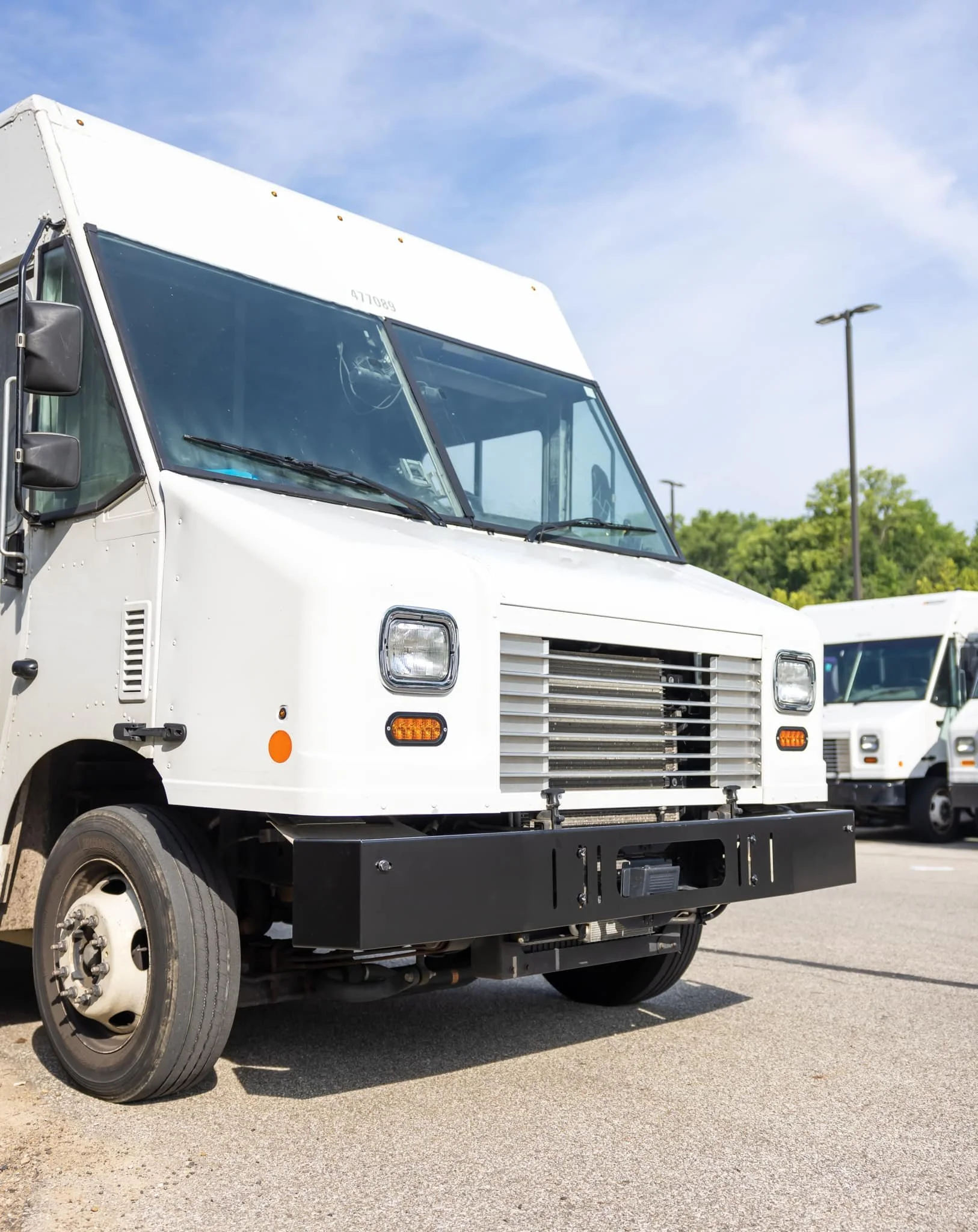 Universal front mount step van bumper - view 4