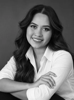 Zoe Nava, estilista en Alfredo James Hair Design