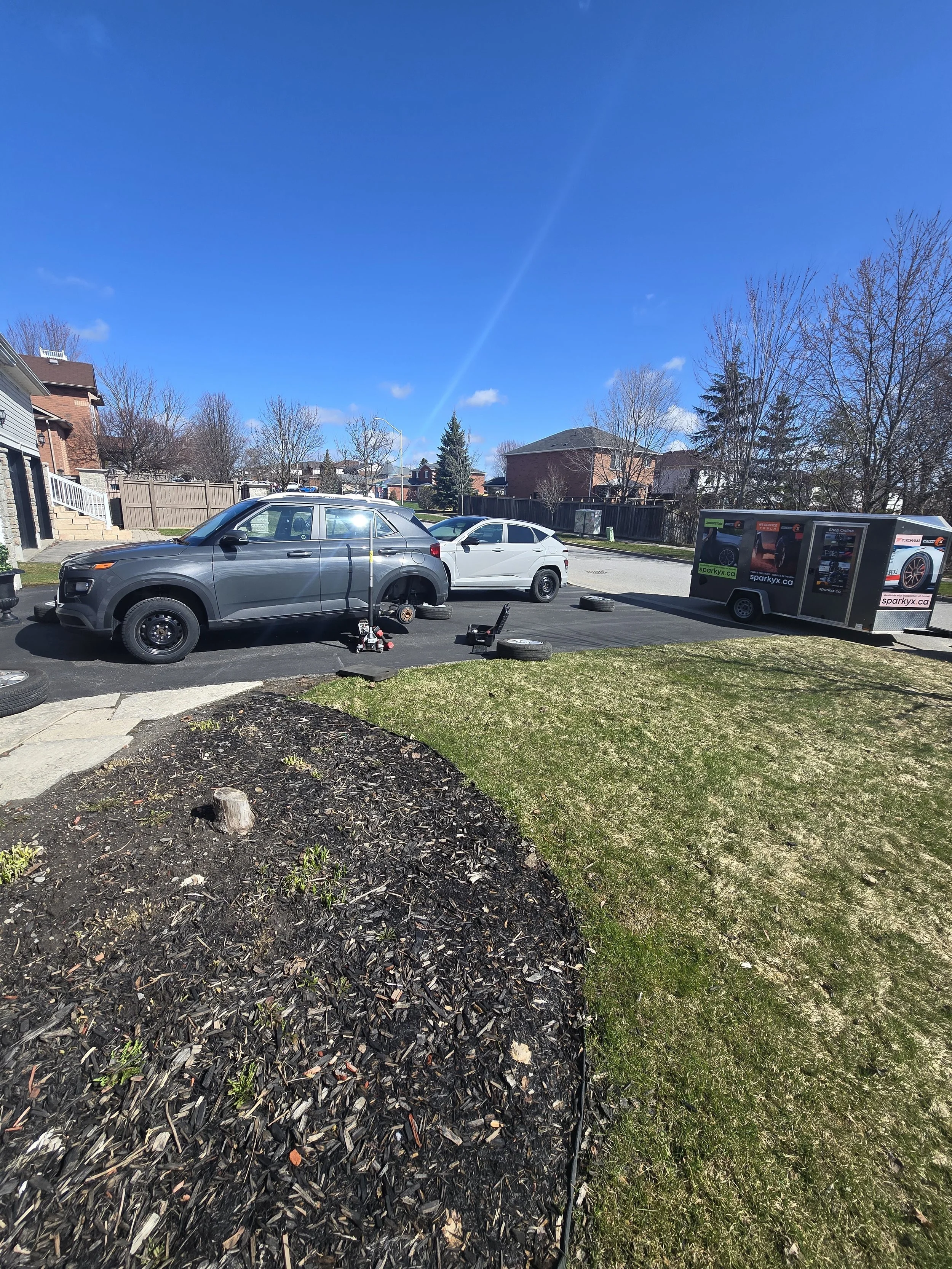 Providing mobile tire service in Courtice, Ontario.