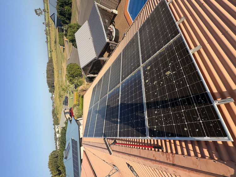 SunWise solar panel cleaning before and after photo 3