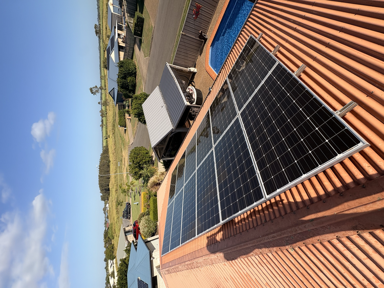 SunWise solar panel cleaning before and after photo 4