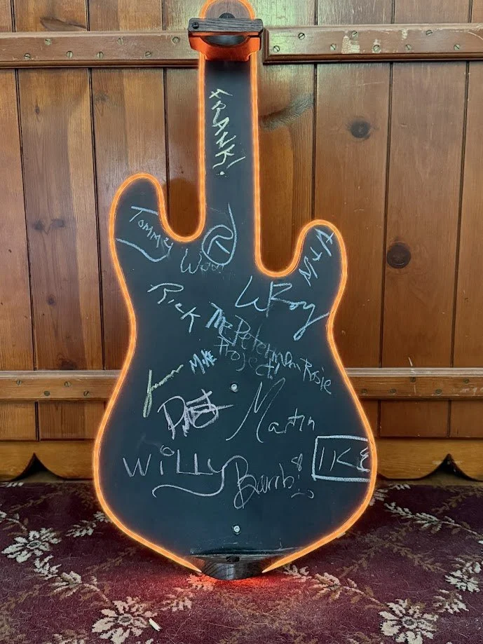 HungWell chalkboard for bars and cafés