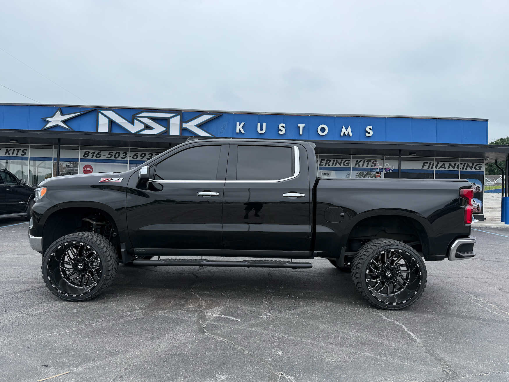 2023 Chevy Silverado 1500 Z71 TIS 544BM