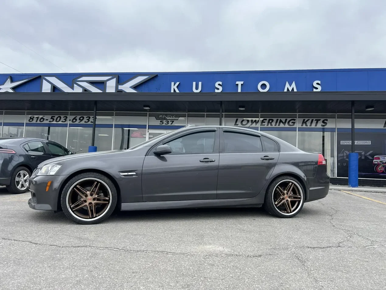 Pontiac G8 Ferrada CM1 Bronze