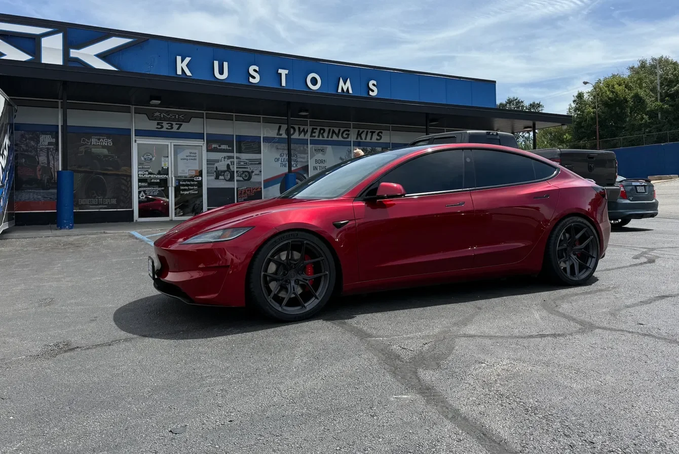 2025 Tesla Model 3