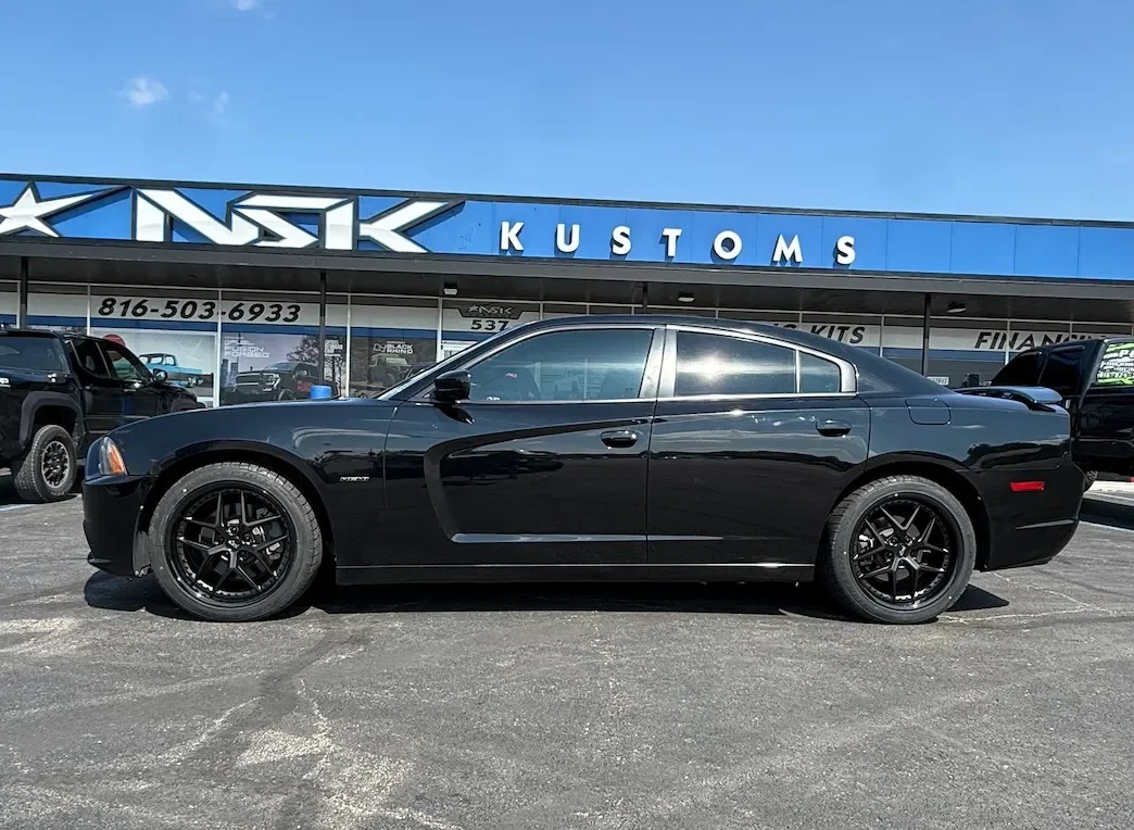 Dodge Charger R/T Niche Vice
