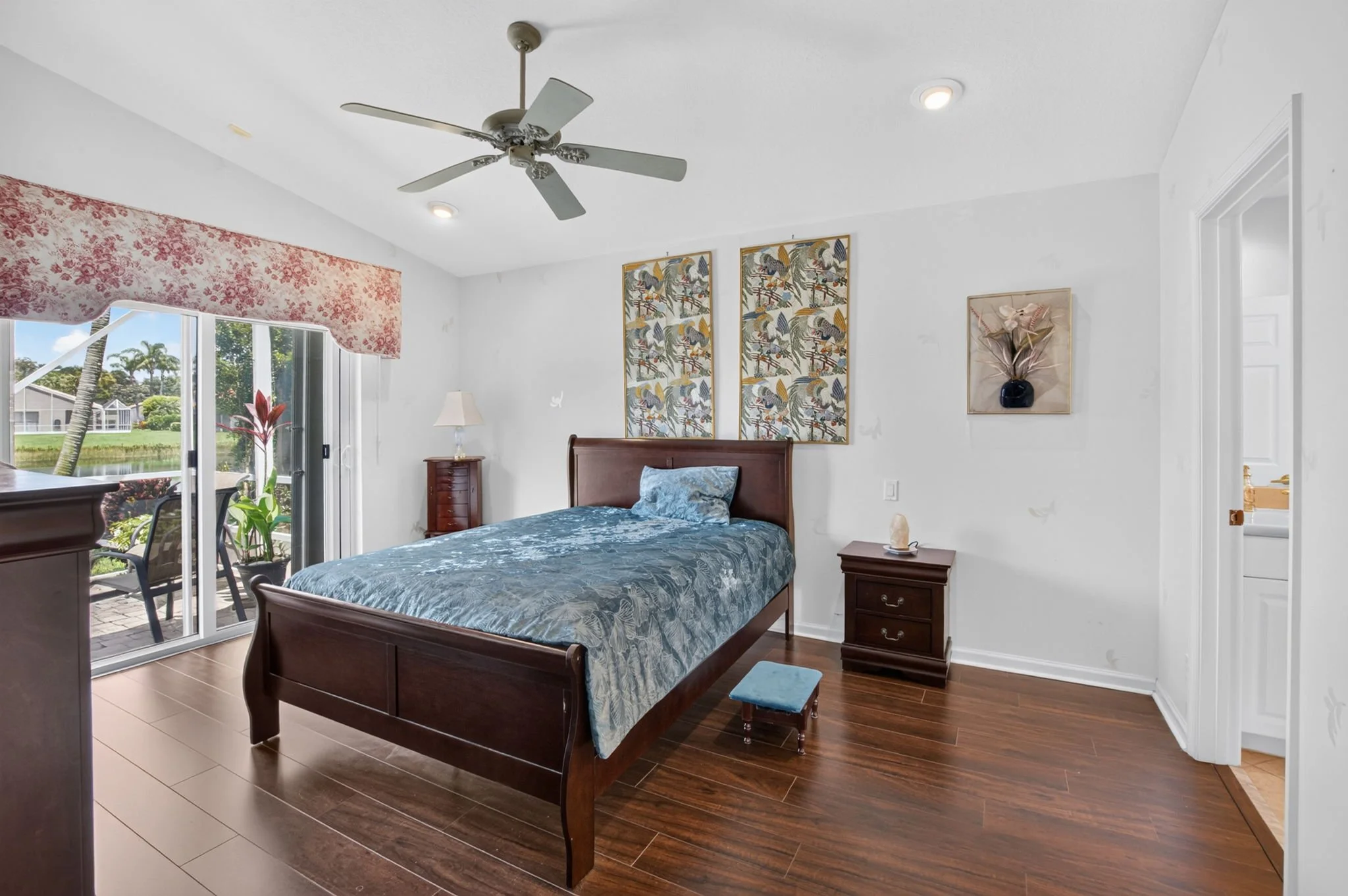 Primary bedroom with direct lanai access