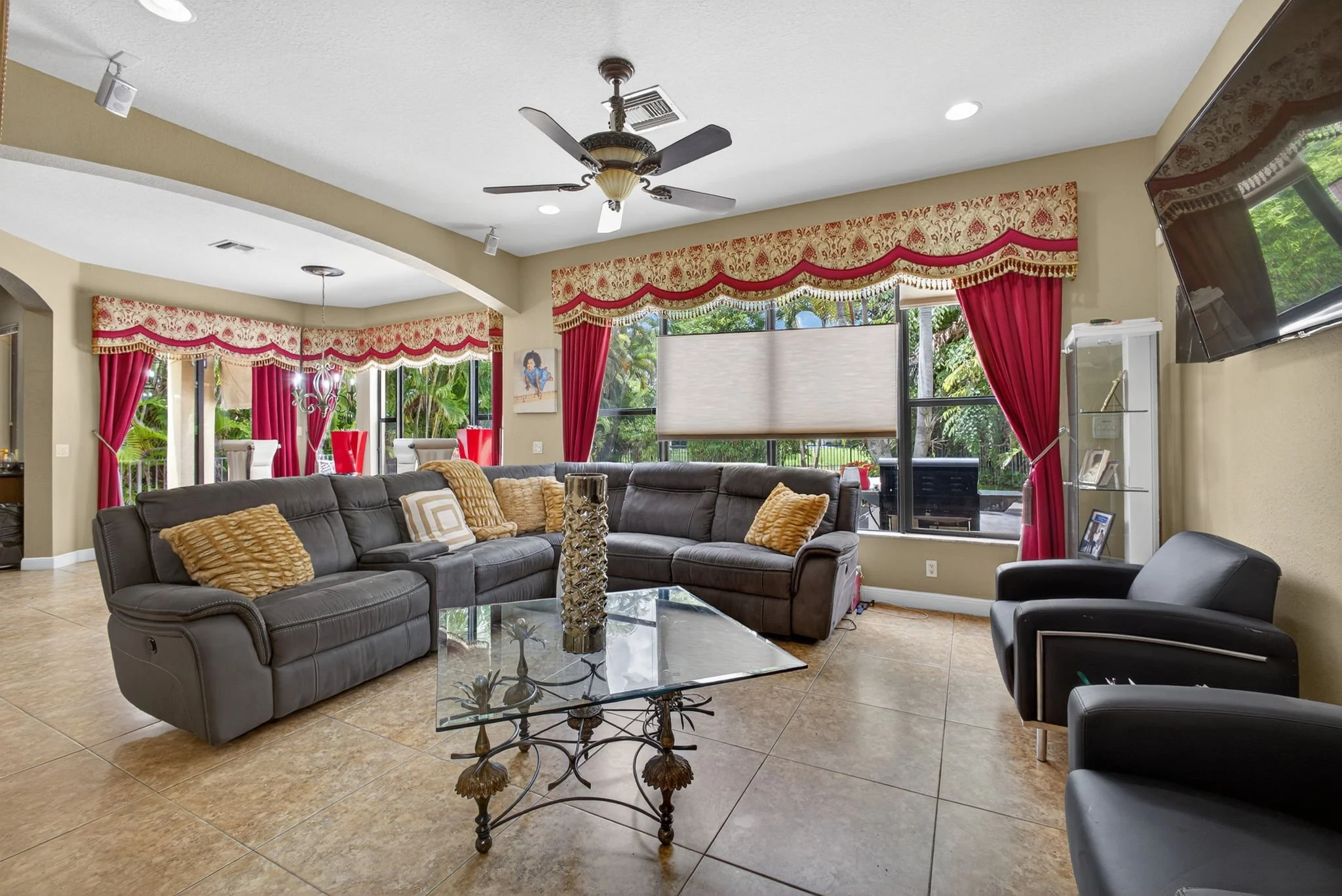 Formal living room 2