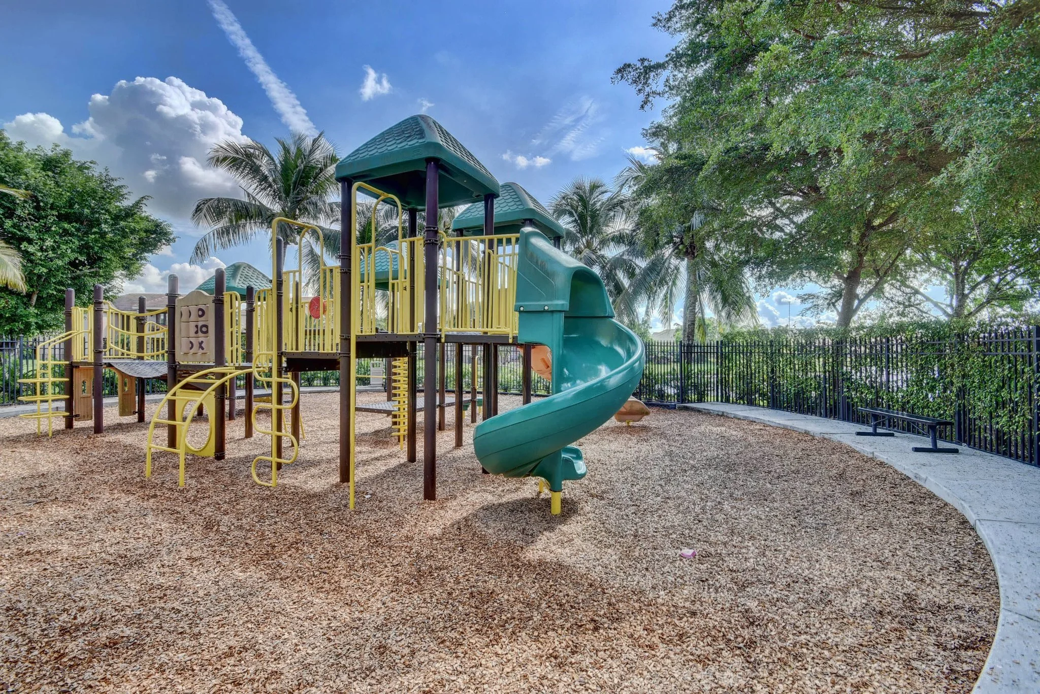 Versailles community amenity 5