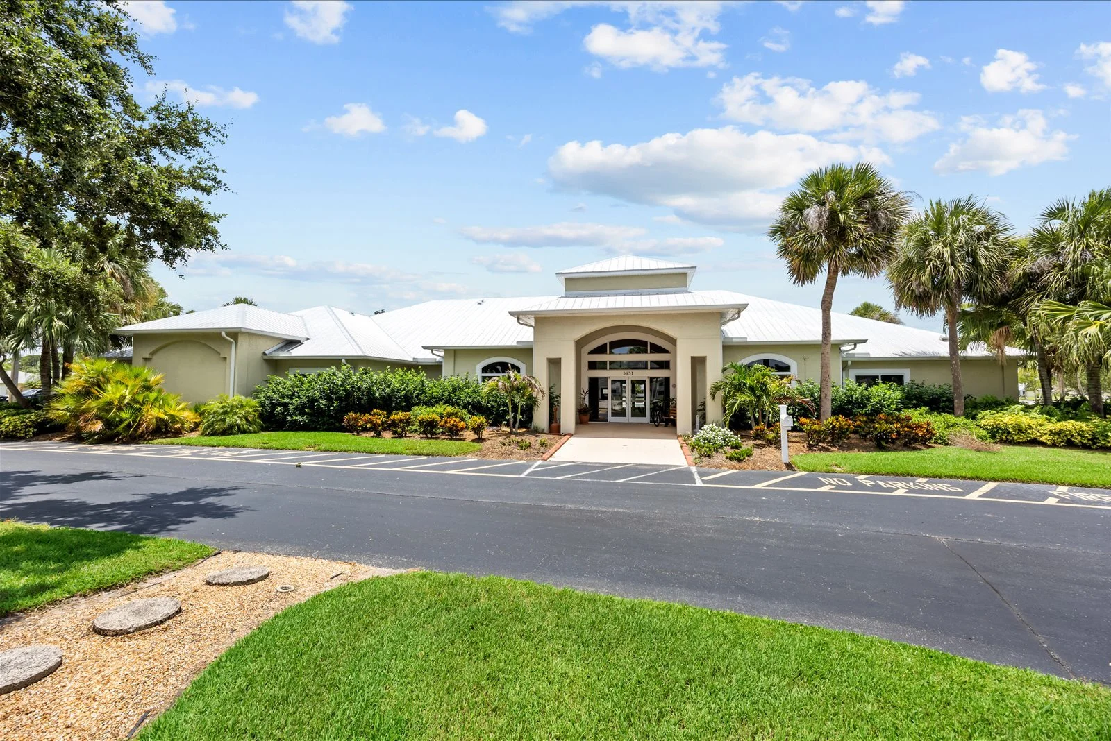 Palm Grove Clubhouse — Fort Pierce, FL