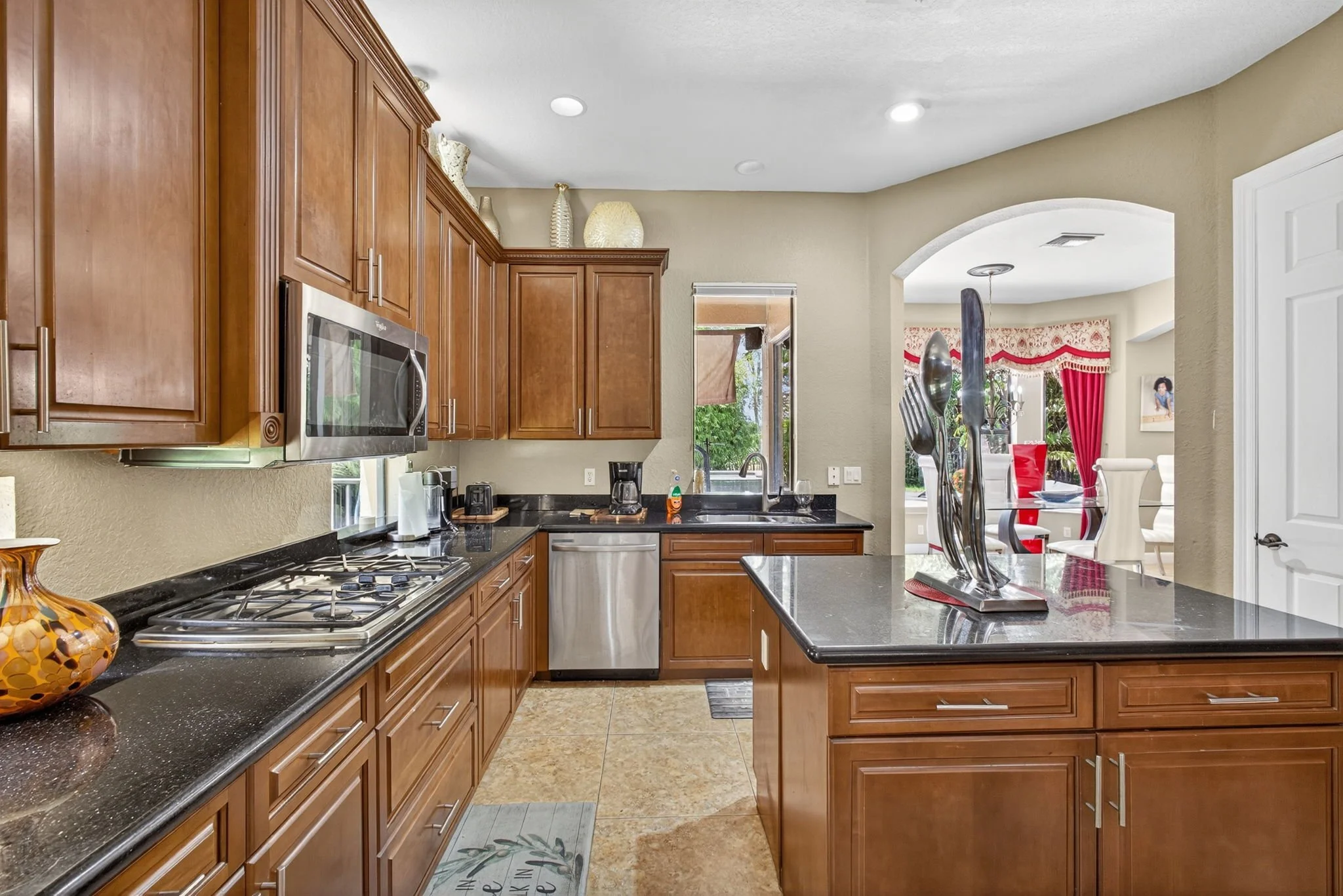 Kitchen 2