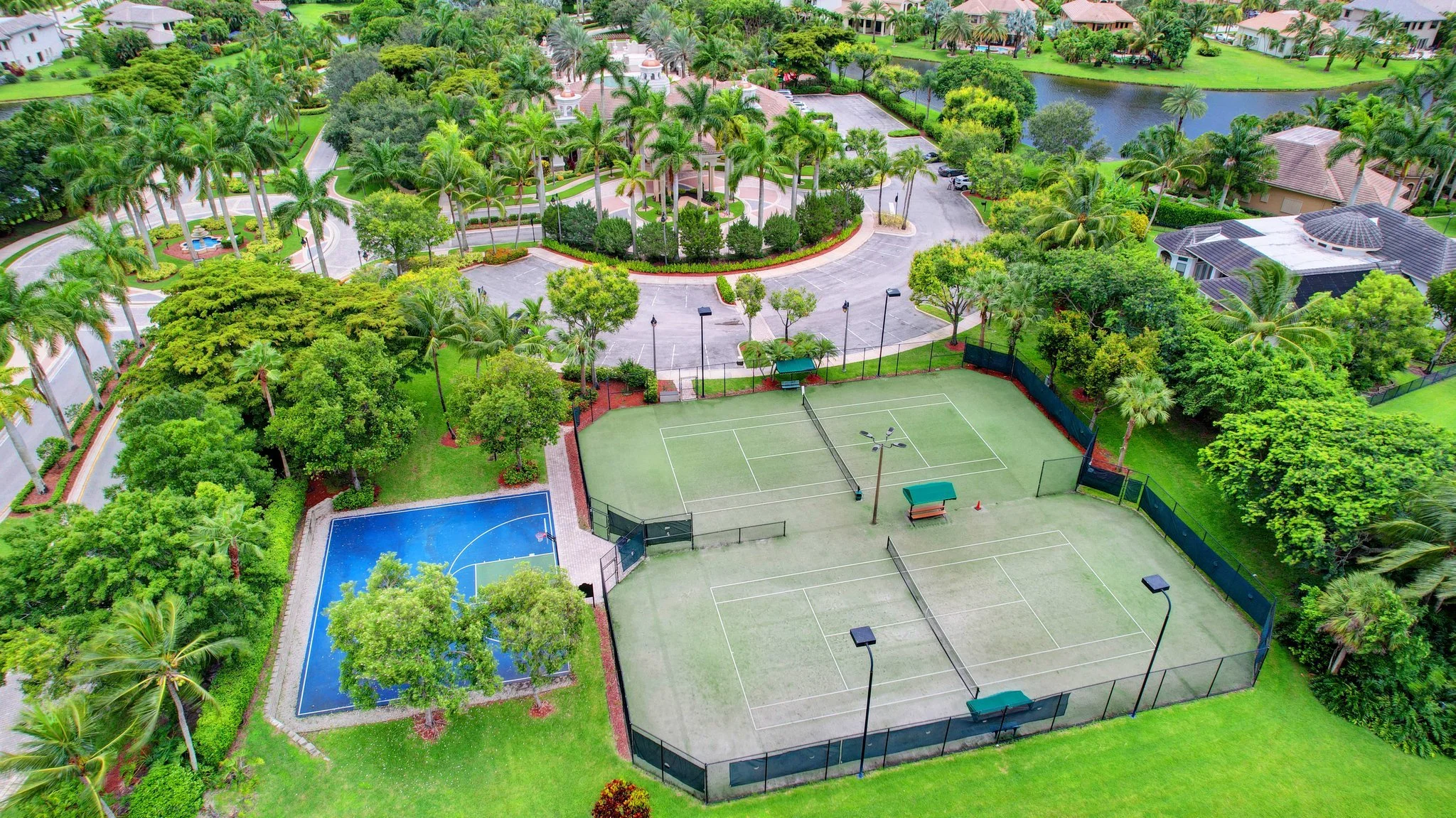 Versailles courts and clubhouse aerial