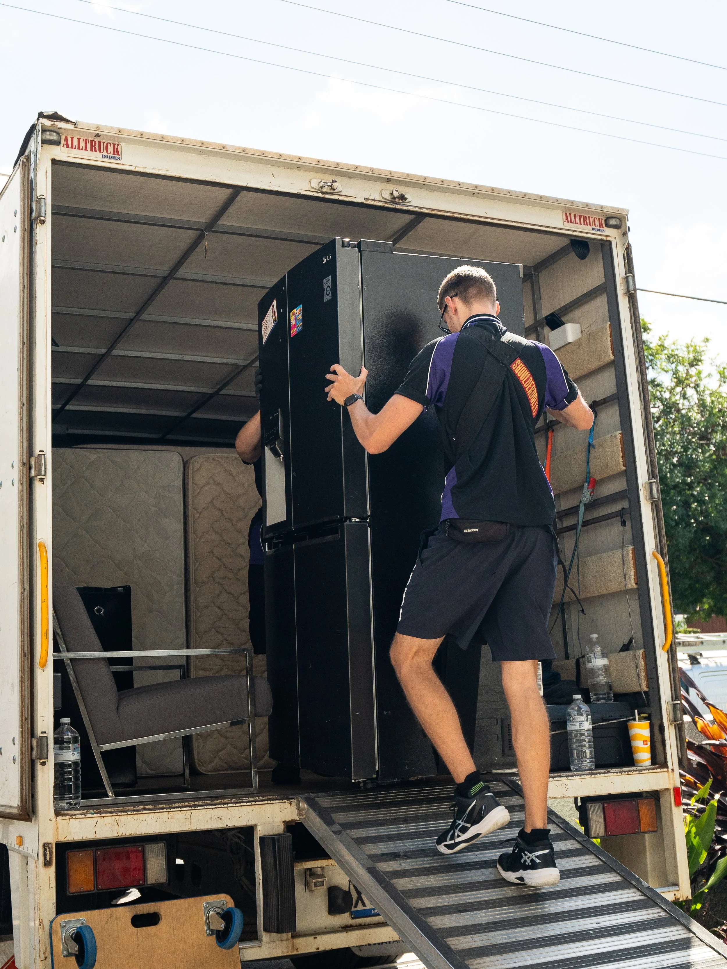 SwiftMove stress-free moving service
