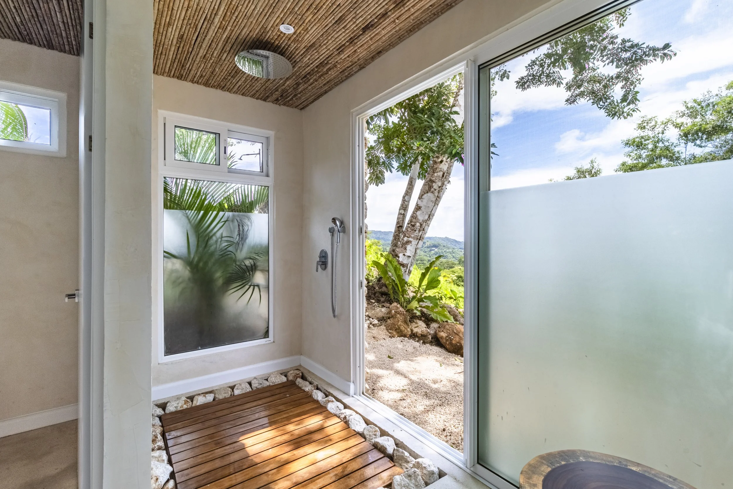 Casa NAMU by Ubali