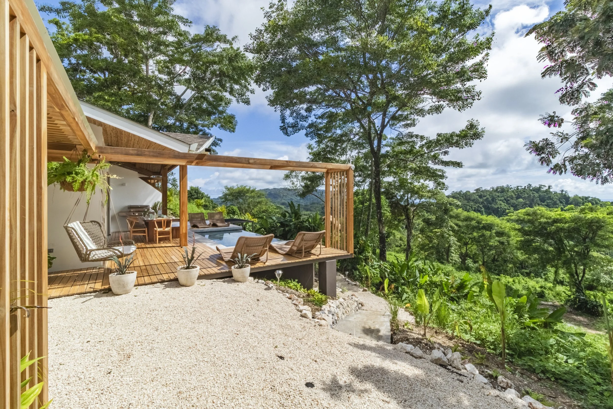 Casa NAMU by Ubali