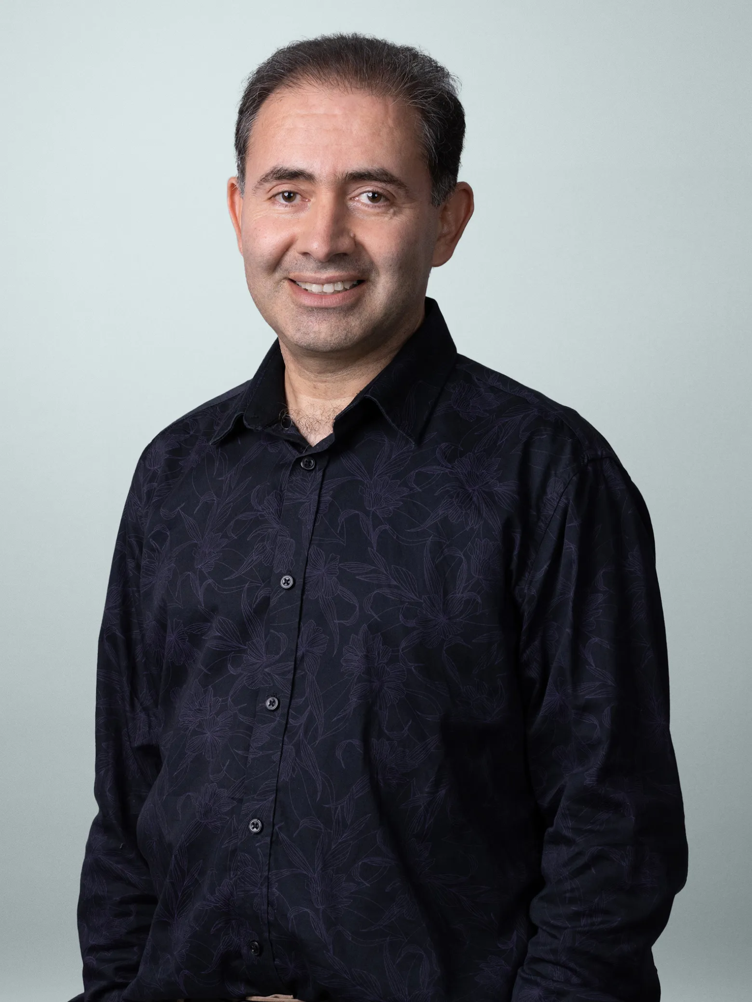 Associate Professor Puya Gharahkhani