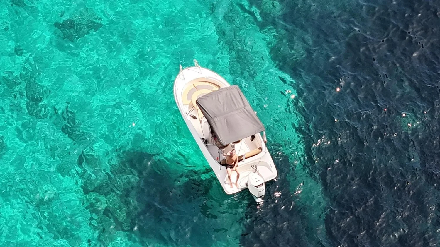 Aqua 620 boat rental Mallorca