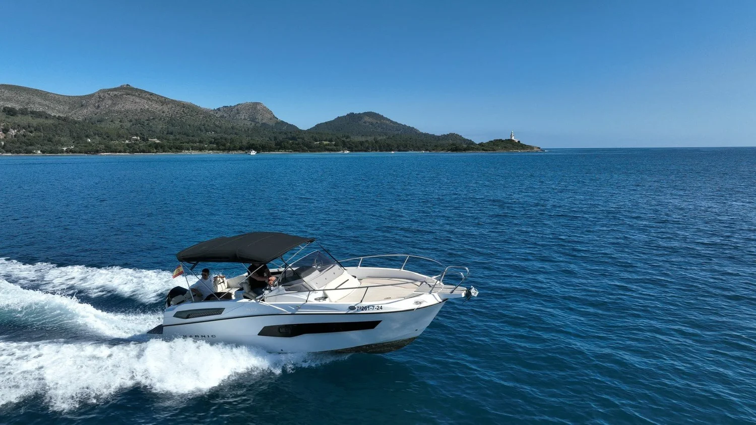 Karnic 702 boat rental Mallorca