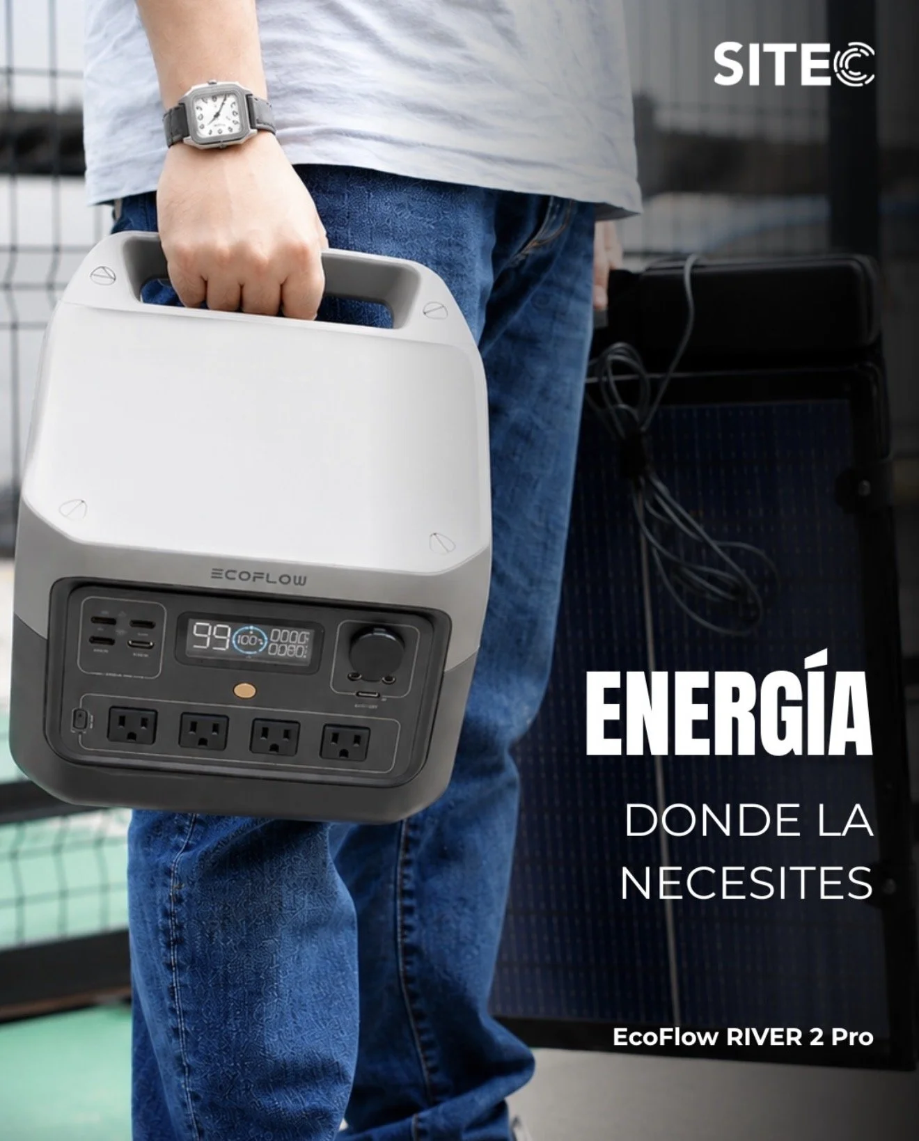 Publicación de SITEC con una persona sosteniendo una estación de energía portátil EcoFlow RIVER 2 Pro.