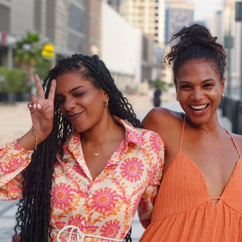 Leonie and Jasmine in Dubai — co-founders of Destinationz