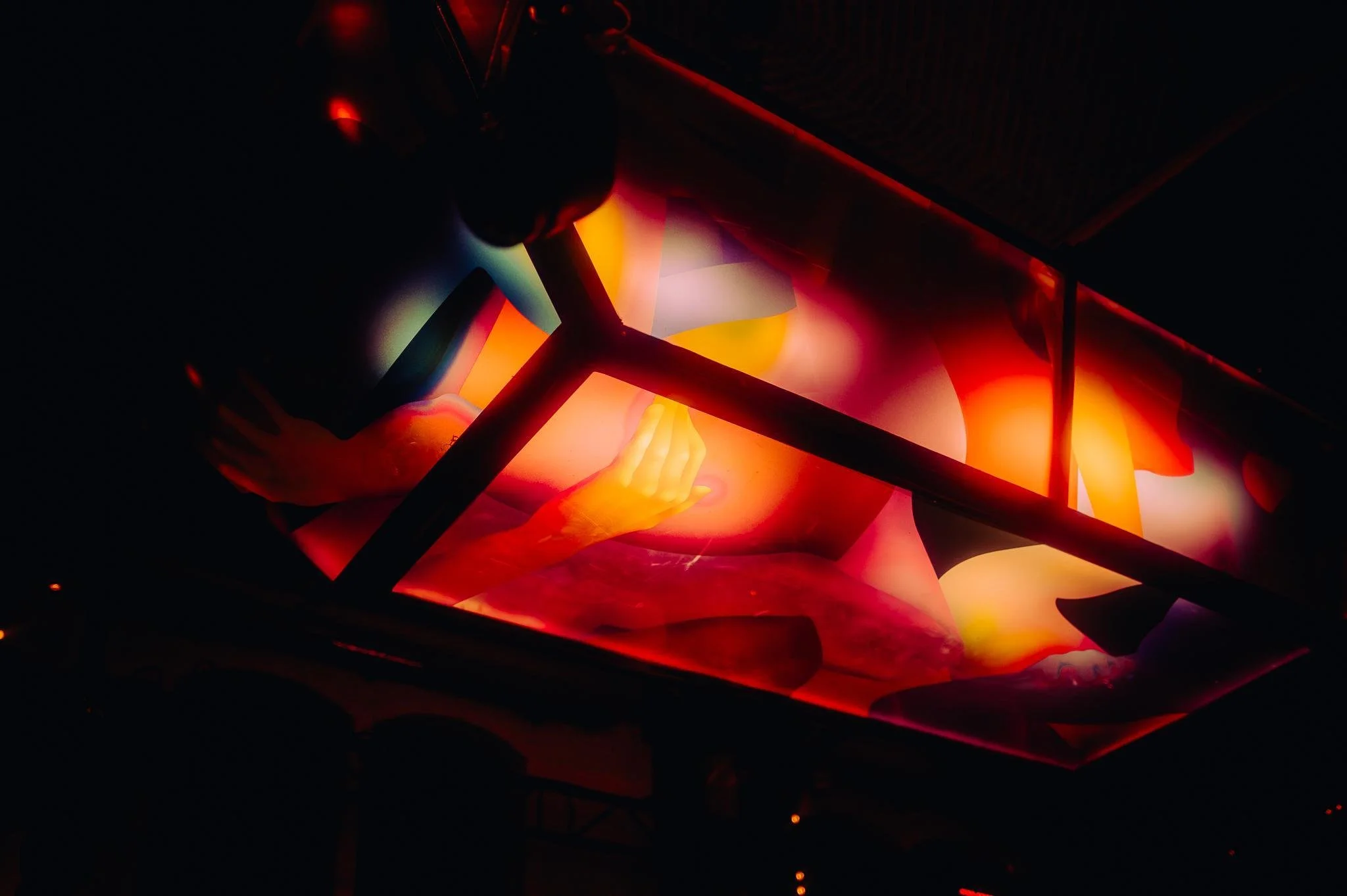 Bosburcht Summer 2025: a colourful light object