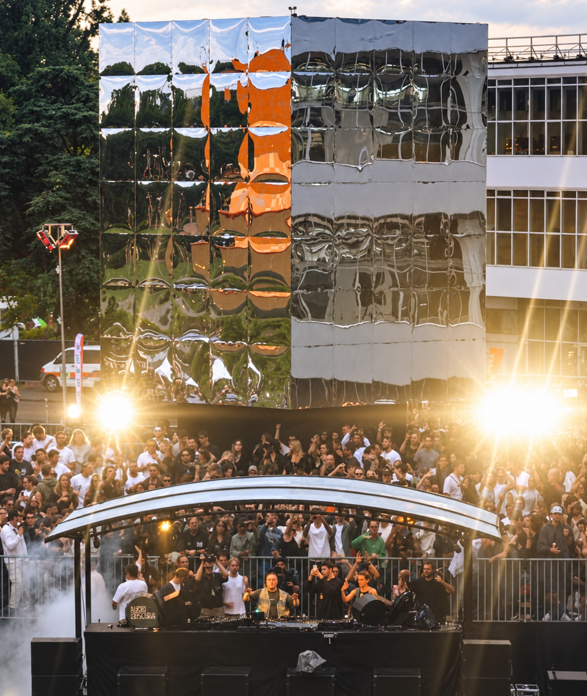 Audio Obscura 2024 — mirrored stage installation