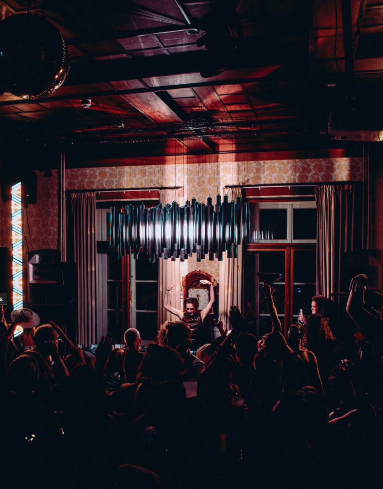 Bosburcht Zomer 2026 — Cocktailbar chandelier