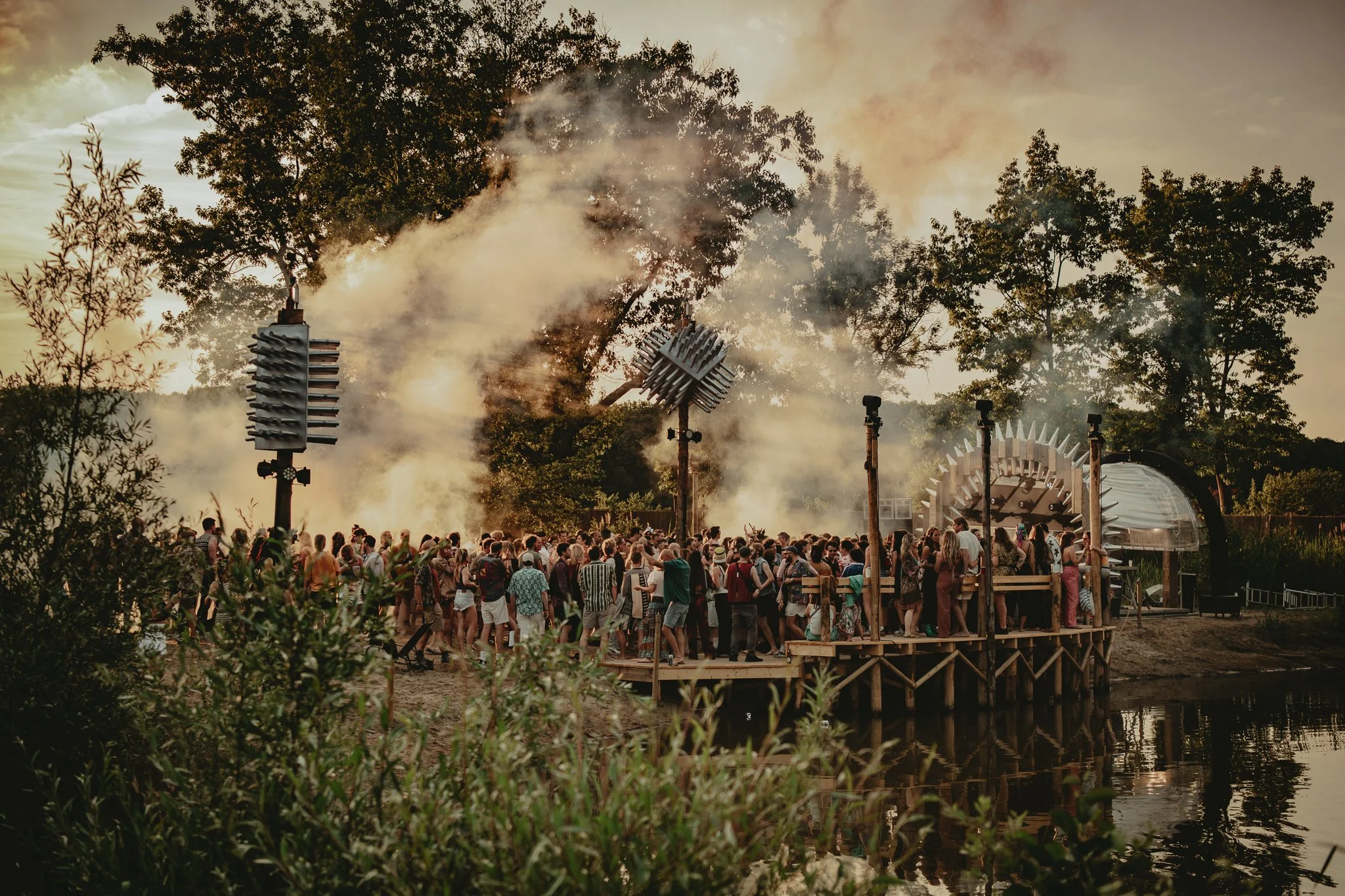Bosburcht Summer 2025 — pond stage and dance floor
