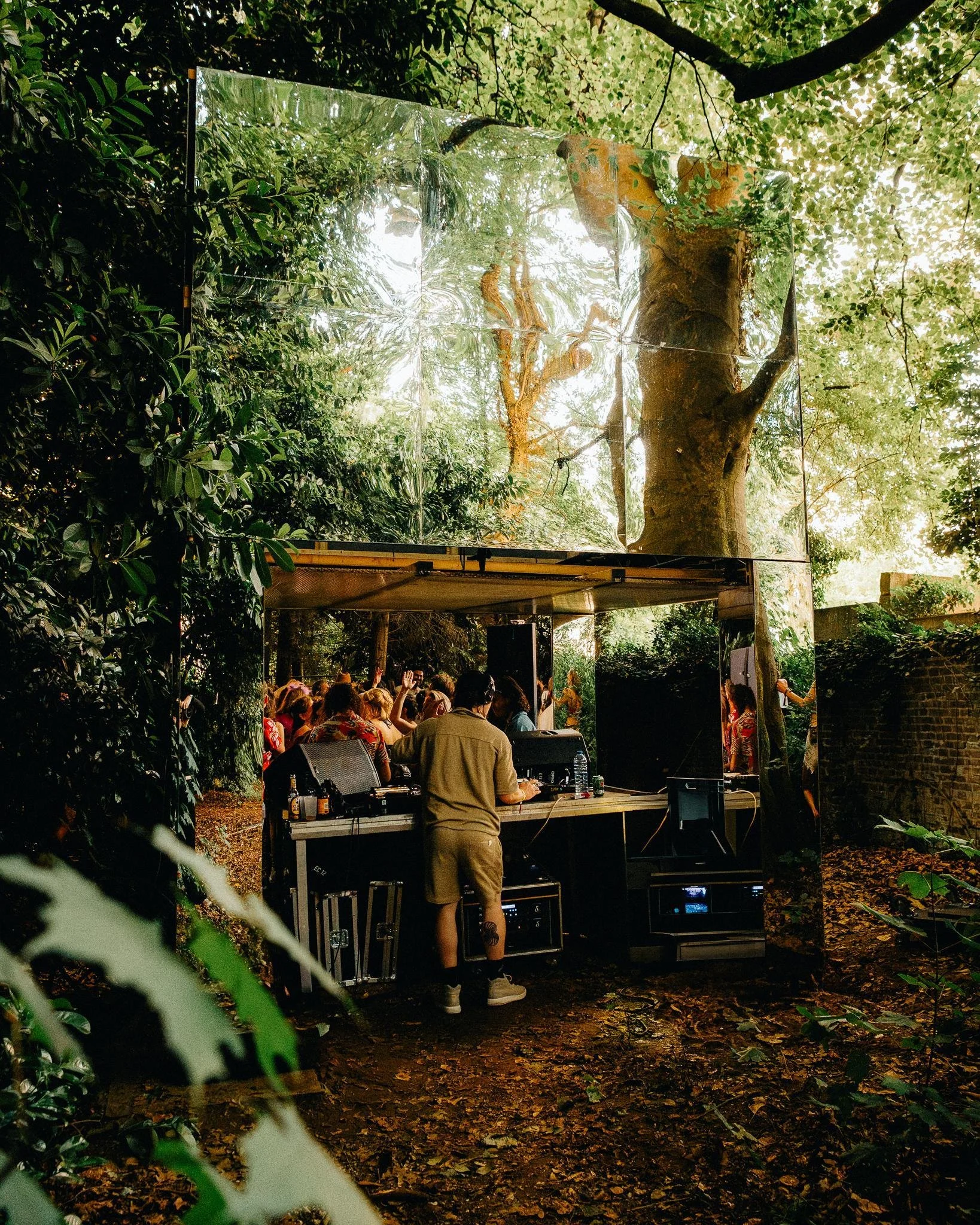 Bosburcht Summer 2025: the woodland DJ booth