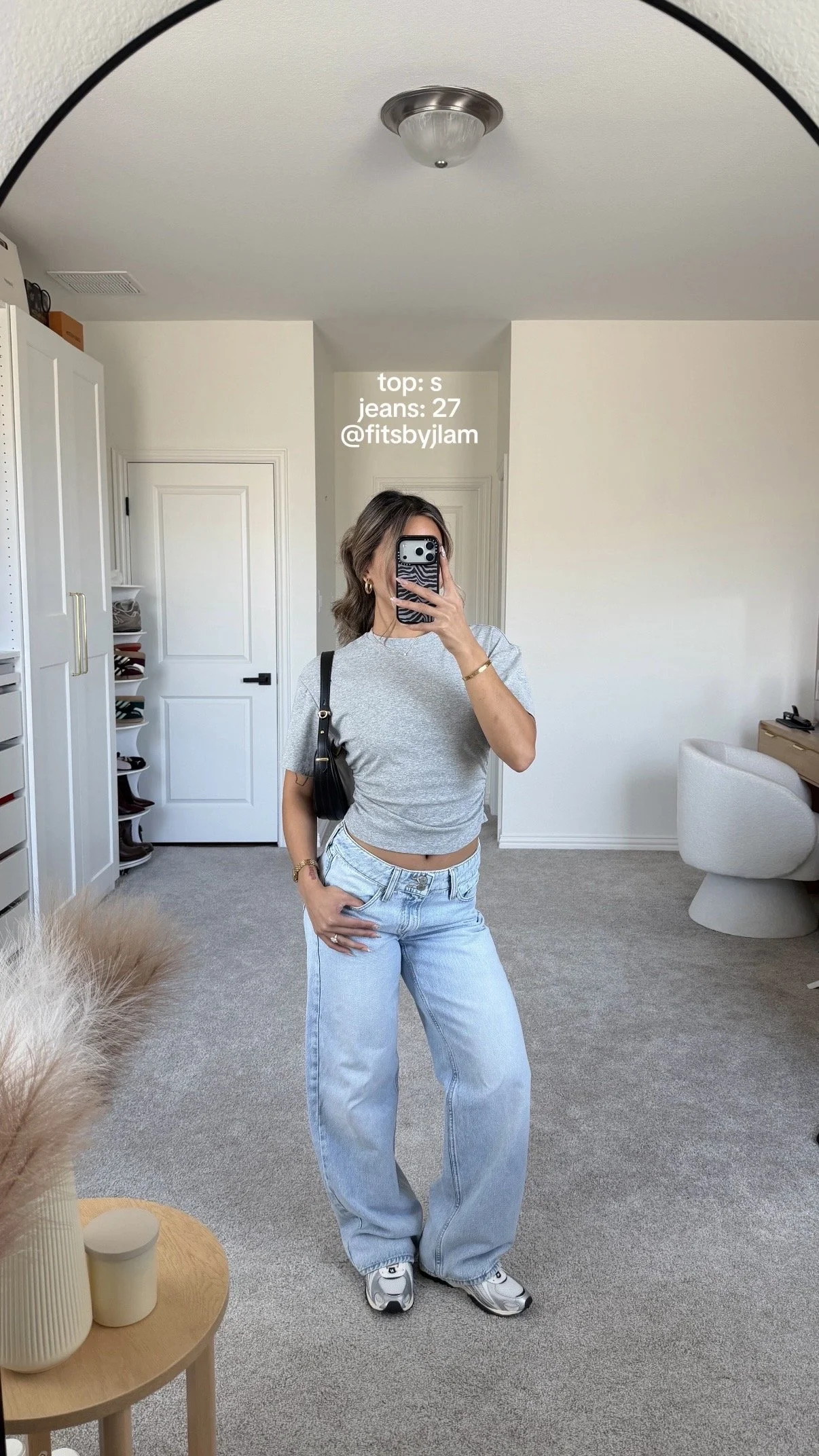 Hourglass Tee & Light Denim
