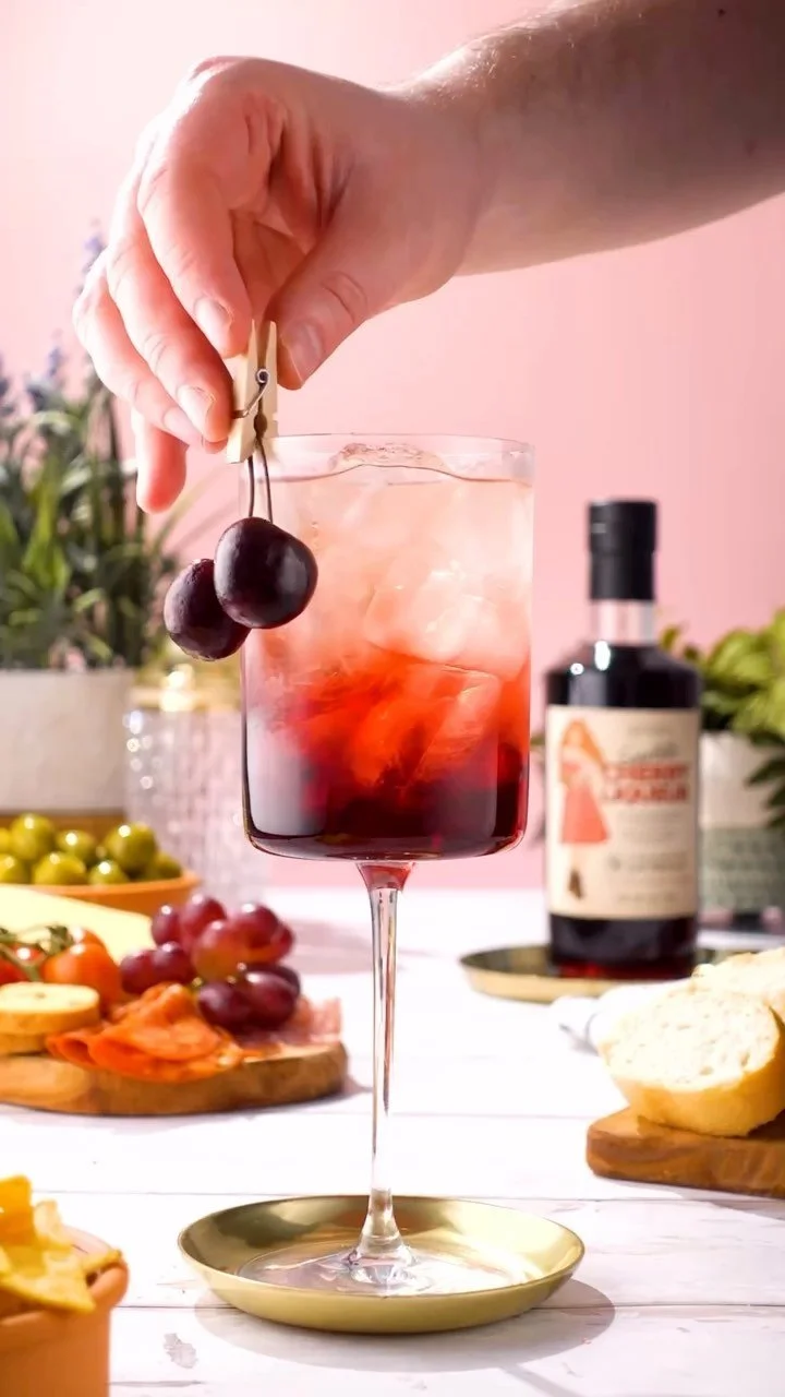 Cherry Spritz cocktail recipe by Gin & Domic