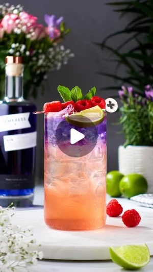 Cocktail serve four