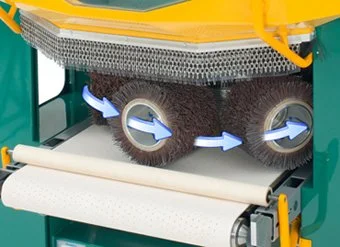 Fladdr steg 2: gear-headen oscillerar &ouml;ver detaljens kanter
