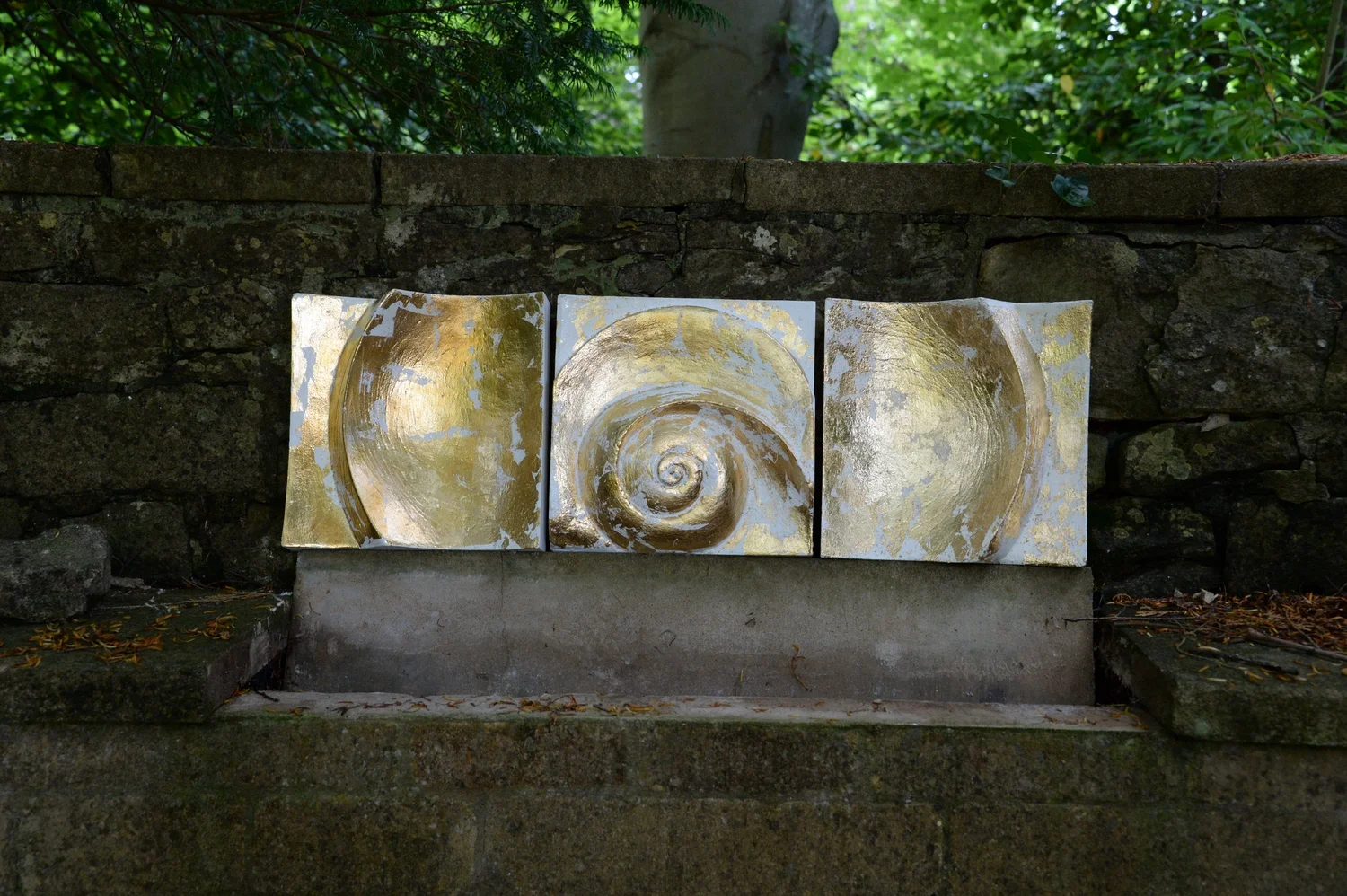 Lunar Phase II - White and Gold - styling inspiration 1