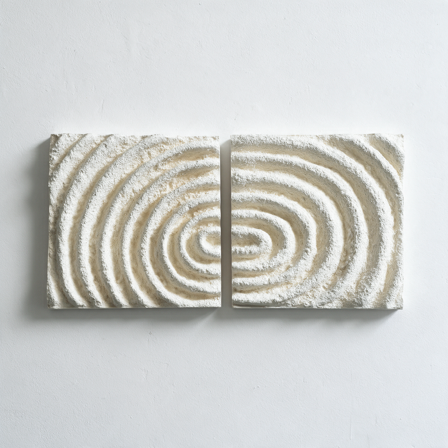 Echo Rhythm I - White - styling inspiration 1