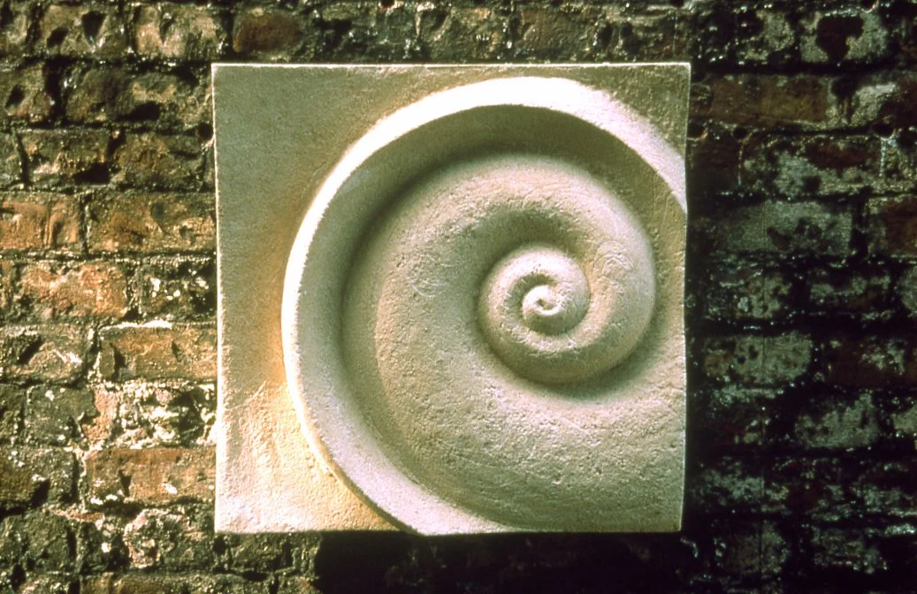 Spiral Moon Relief - White - styling inspiration 2