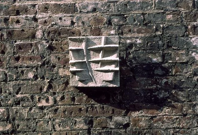 Strata Relief - White - styling inspiration 1