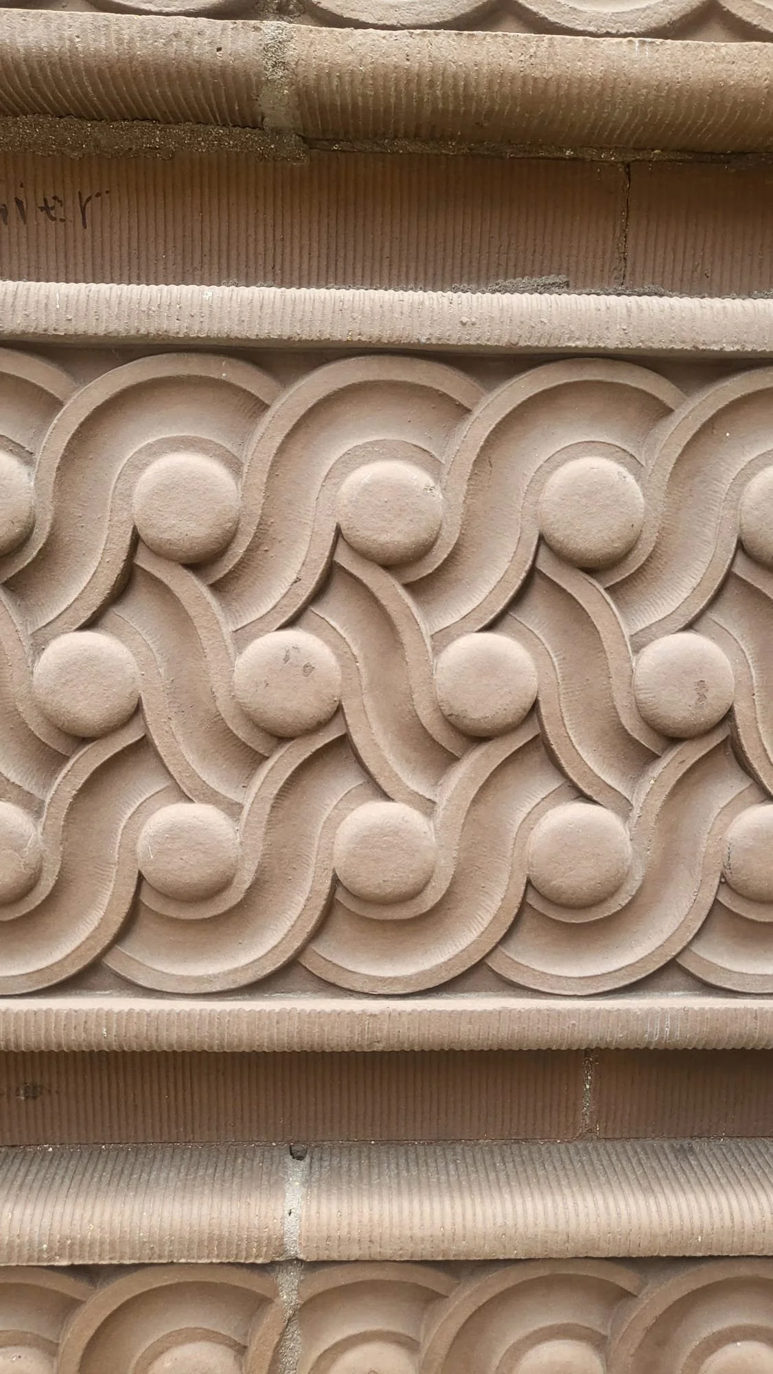 Stone weaving