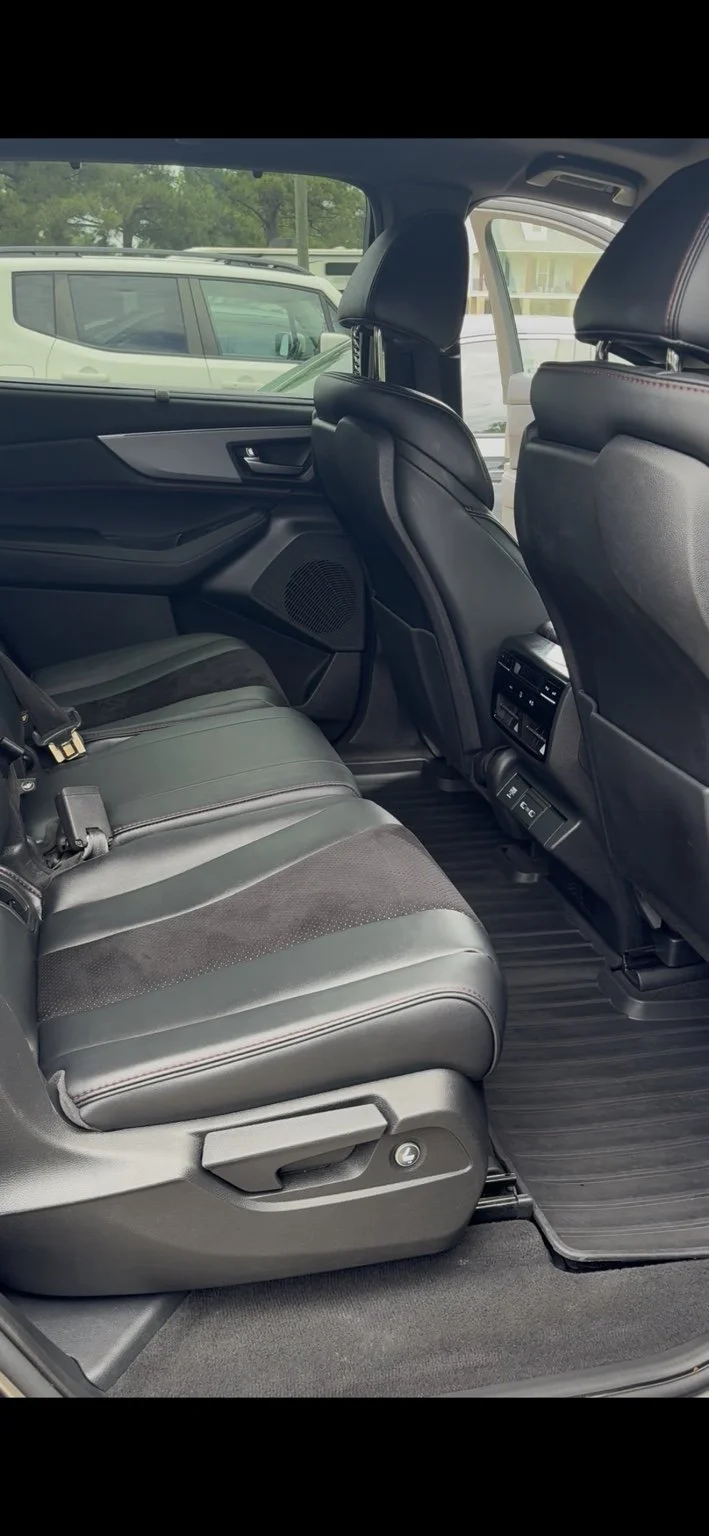 Clean rear seats and floor after interior detailing by Polish Patrol