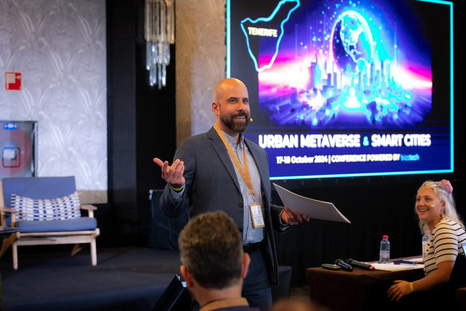 Nader presenting at the Urban Metaverse and Smart Cities conference in Tenerife