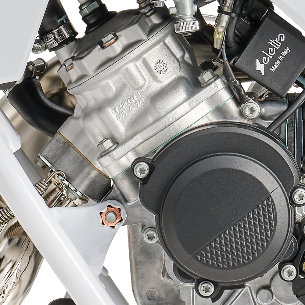 2027 Husqvarna TC 50 — Carburettor
