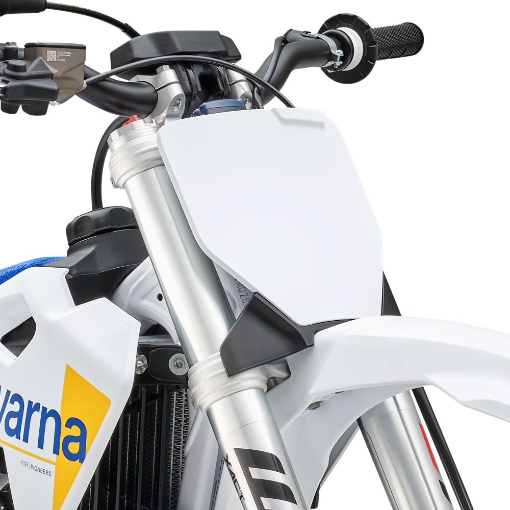 2027 Husqvarna TC 50 — Forged triple clamps