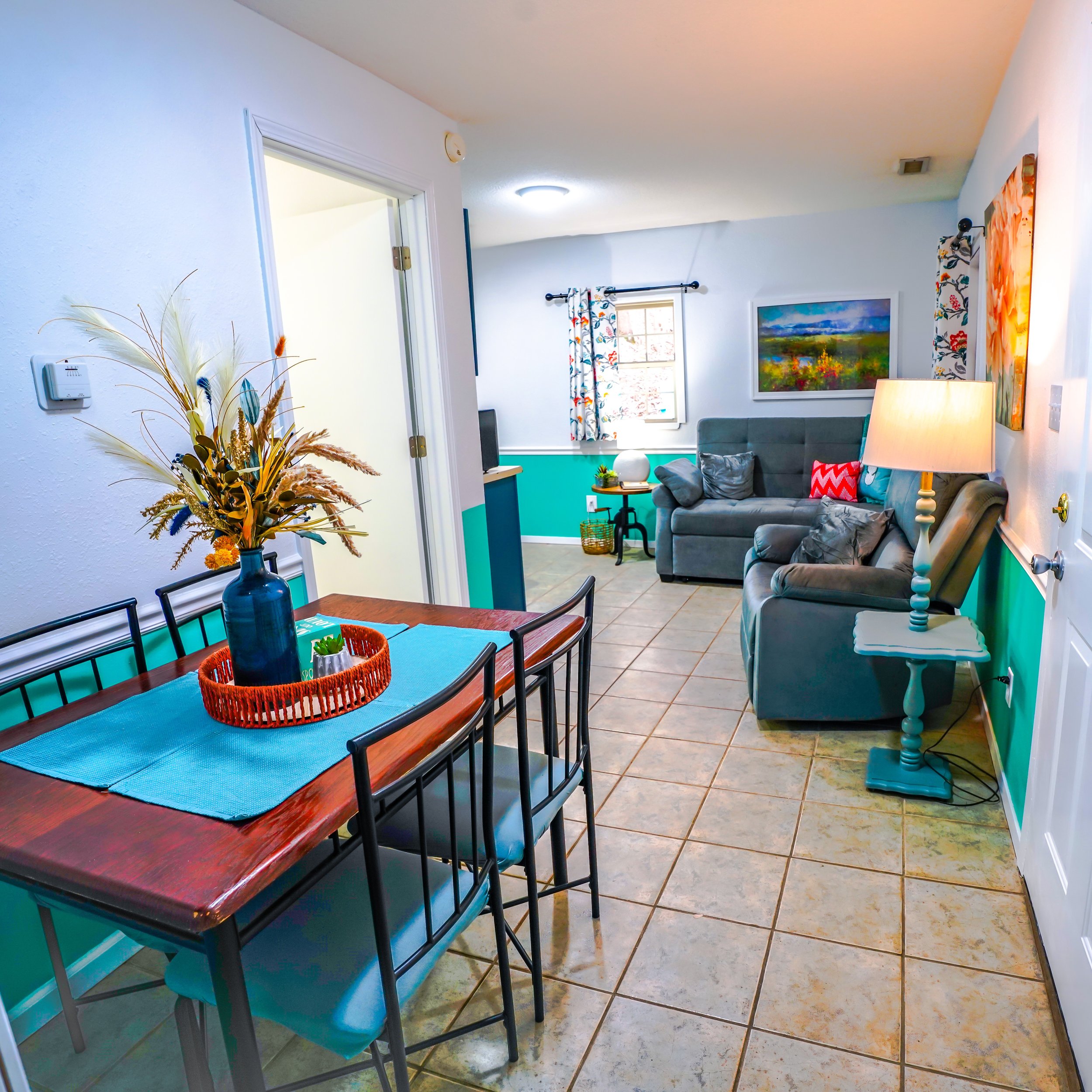 Holiday Hills Cabin in the woods kitchen living room