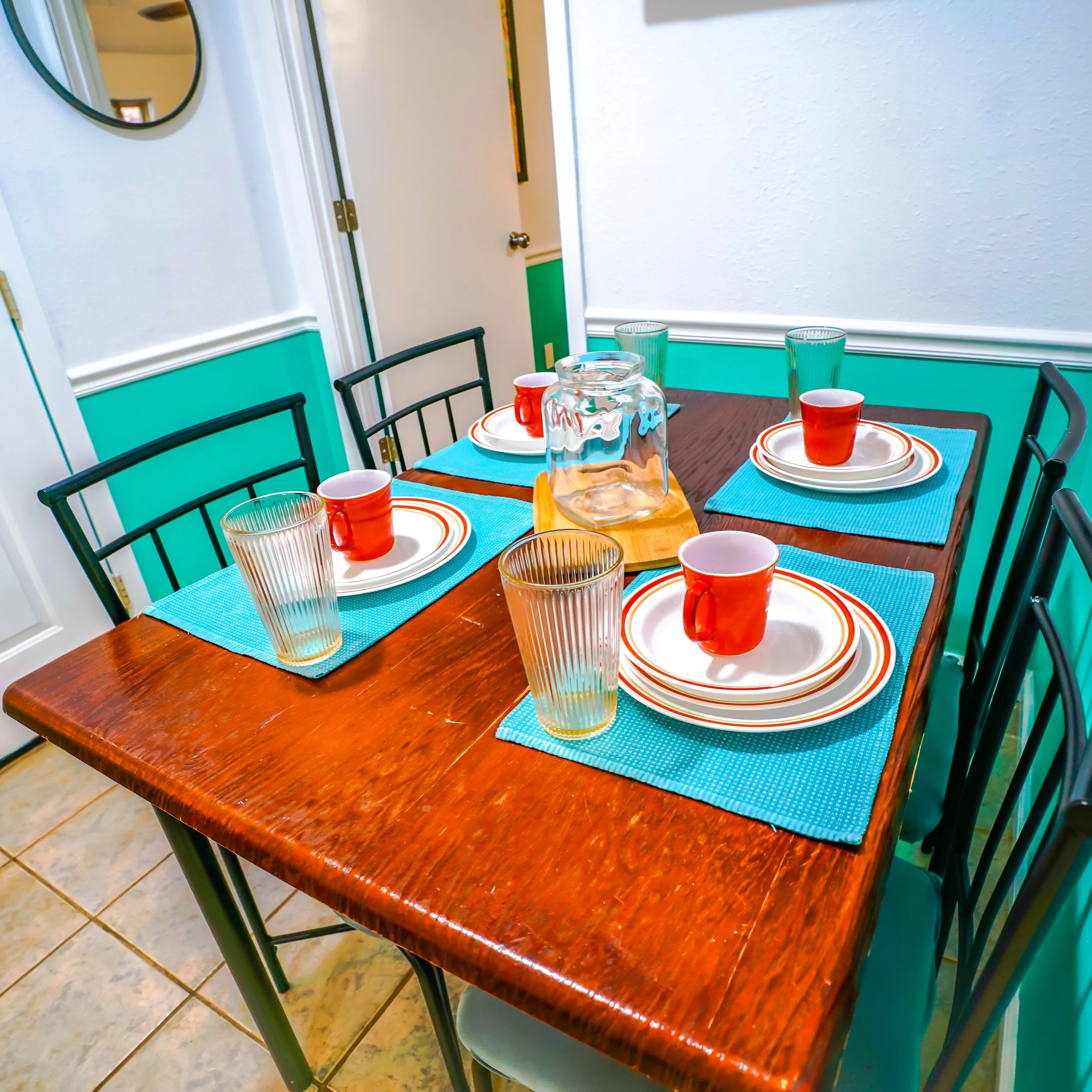 Holiday Hills Cabin in the woods kitchen table