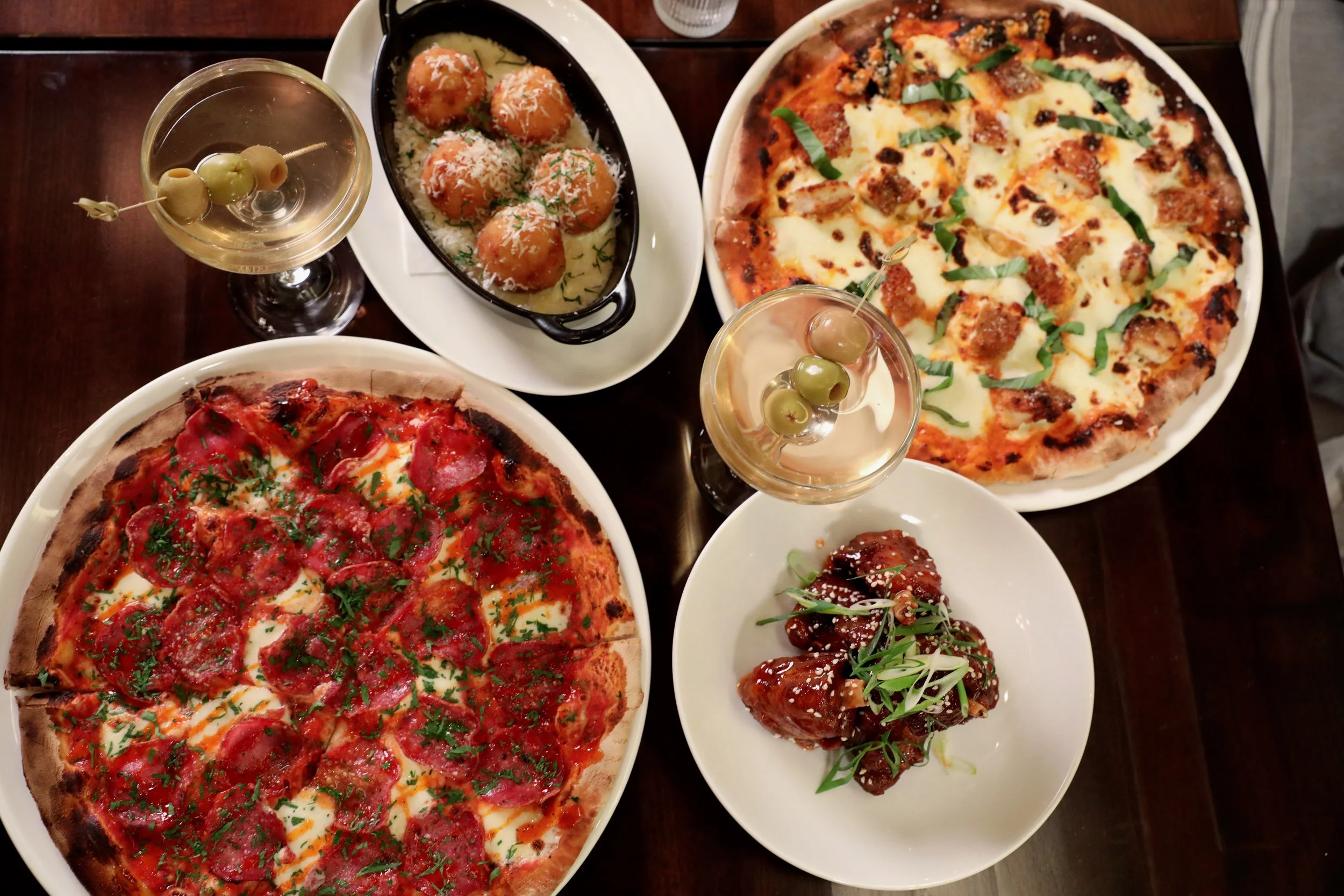 Pizza, appetizers and cocktails at Penny’s Bar