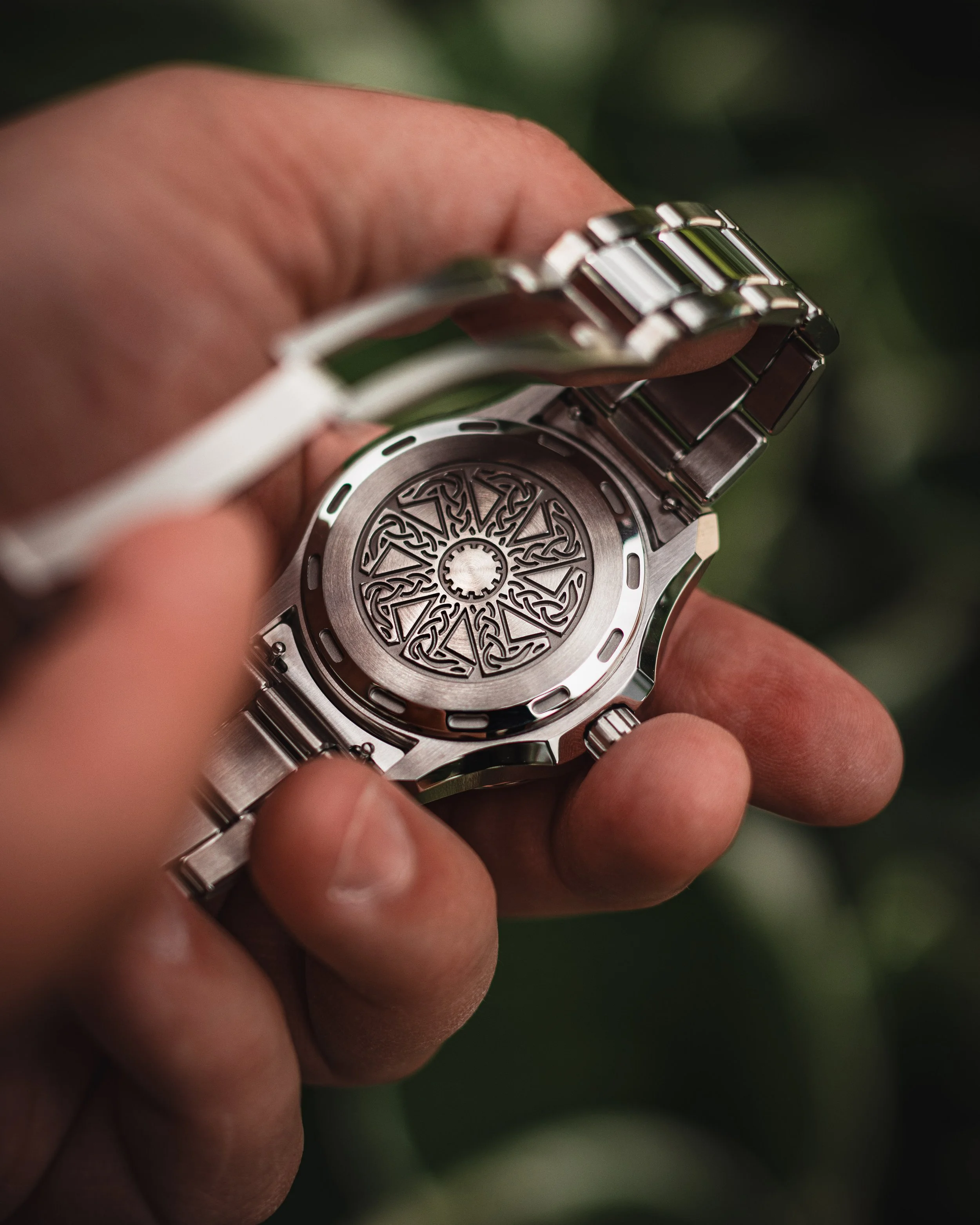 Kolovrat detail on the Veles dial