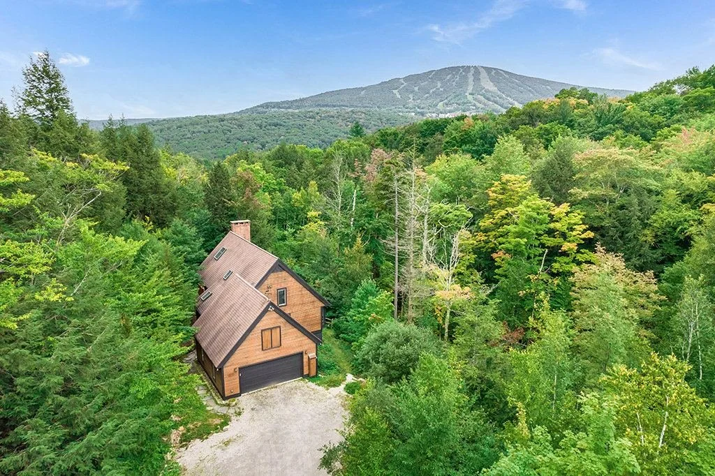 Catskills rental cabin from the air