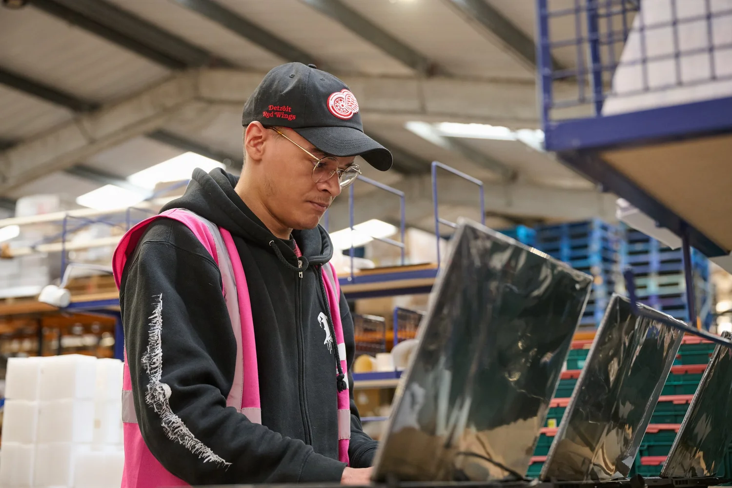 Processing returns at the Scale 3PL warehouse