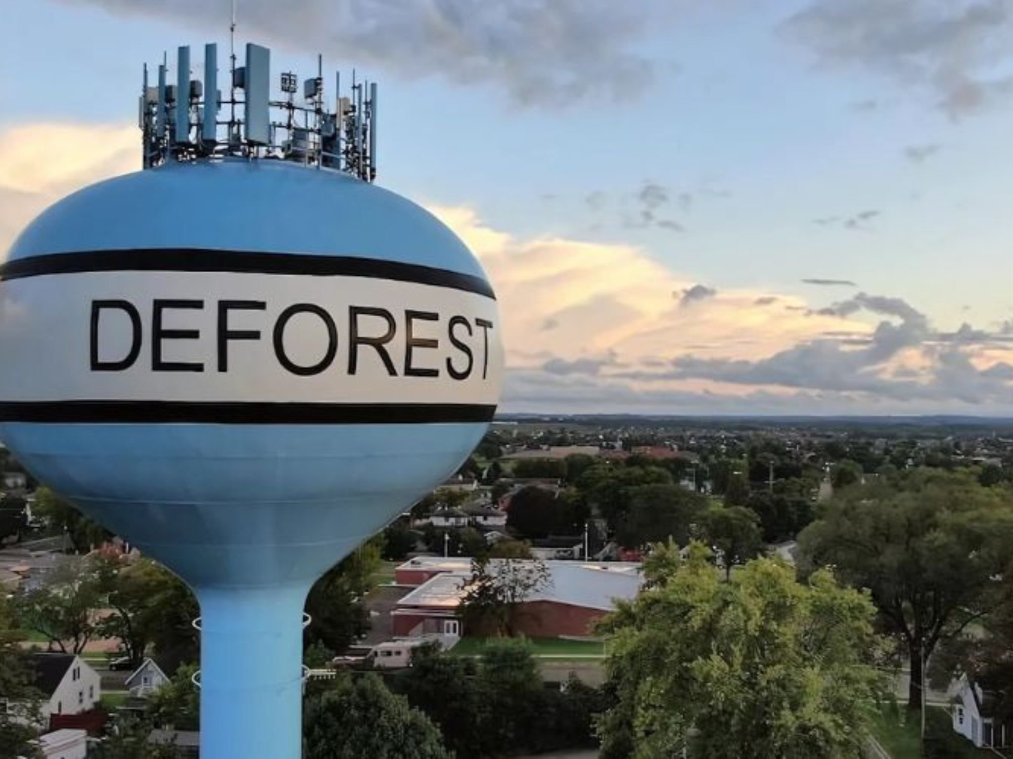 DeForest, WI